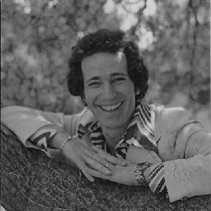 גדי אלון - לא משויכים